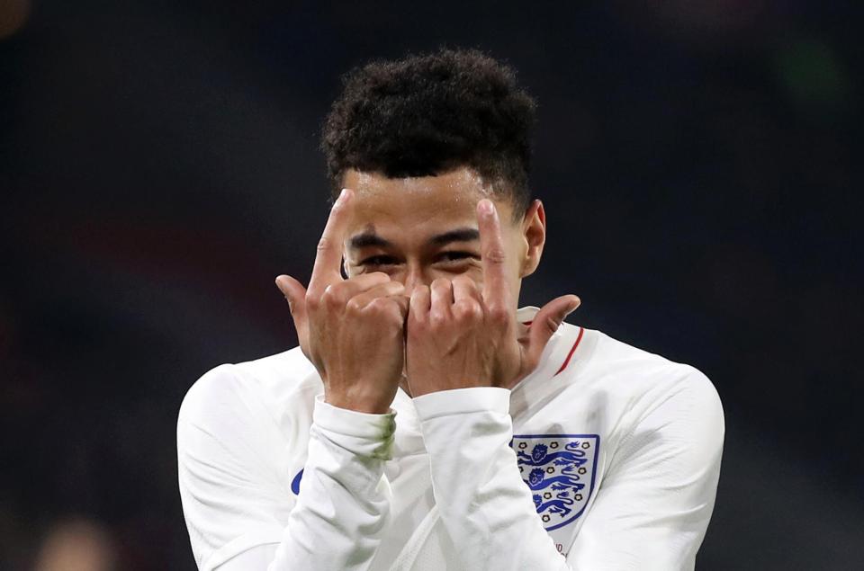 Selebrasi Lingard usai mencetak gol pertamanya bersama Timnas Inggris. foto:reuters