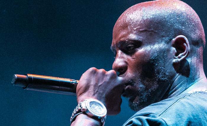 Rapper DMX yang nama aslinya  Earl Simmons (47), harus masuk penjara karena ngemplang pajak. (foto: Snopes.com)