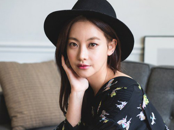 Oh Yeon Seo.