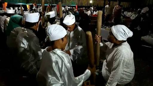 Prosesi ritual sakral. foto:dok