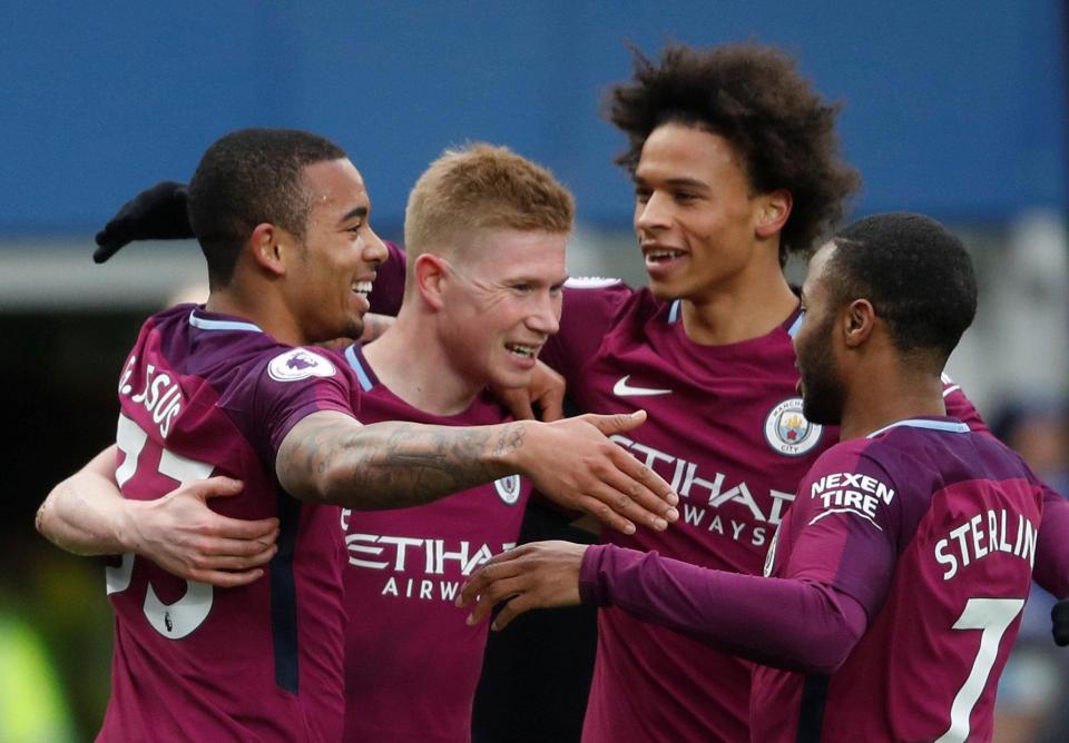 Pemain Man City merayakan gol. foto;afp