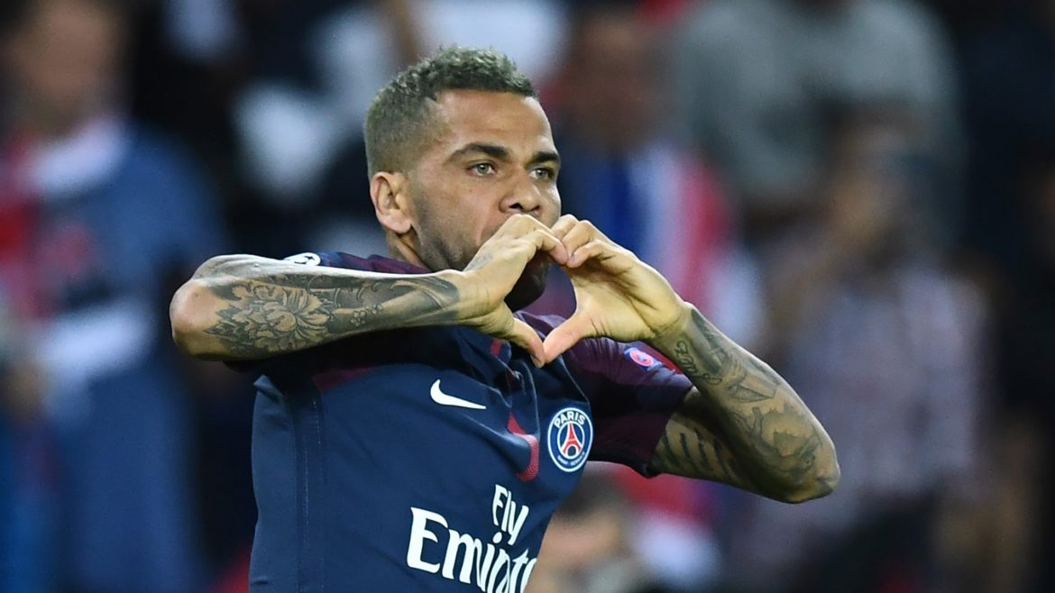 Bek Paris Saint-Germain, Dani Alves.