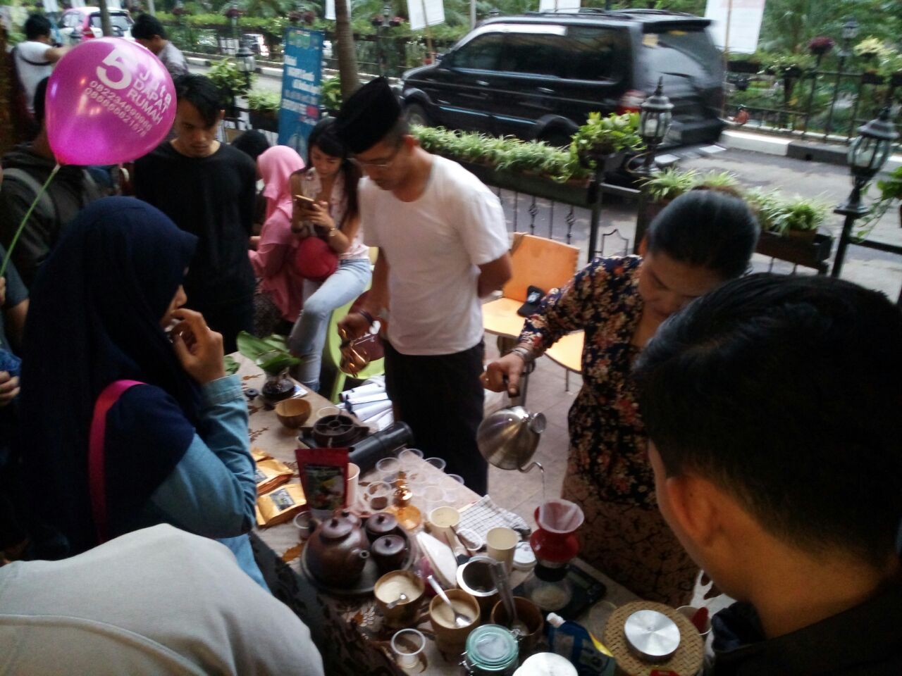 Magnet baru se Malang Raya, ngopi gratis sebulan penuh. foto: dok malang sejuta kopi