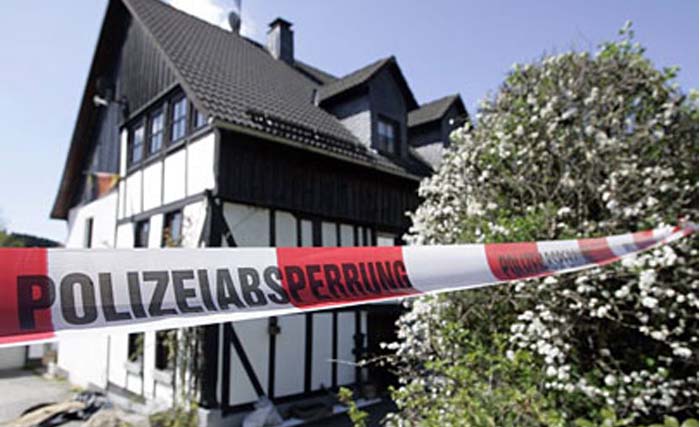 Rumah tersangka pembunuh bayi di dekat kota Cologne, Jerman. (foto:reuters)