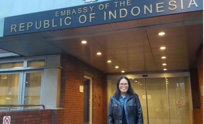 Parinah, WNI yang berhasil ditemukan foto di depan kantor KBRI di London, Inggris hari Jumat 6 April kemarin. (foto:antara/kbri london)