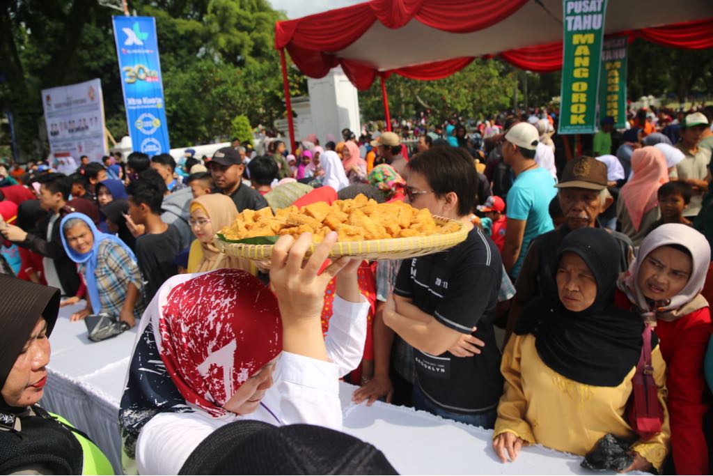 Tahu Sumedang, mari makan, mari bersenang-senang. Foto:Kemenpar