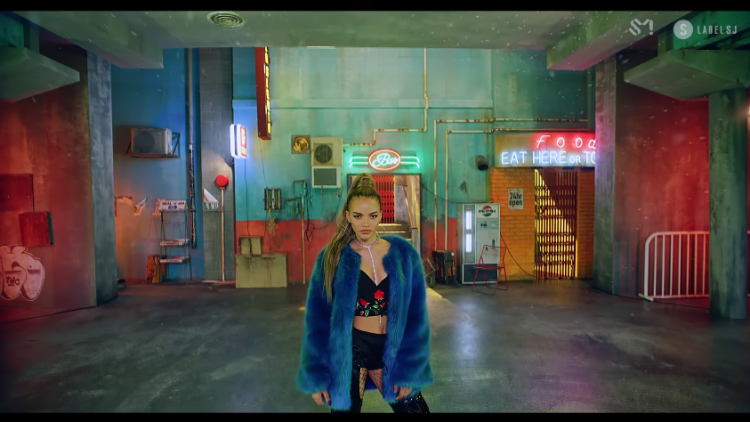 Leslie Grace.