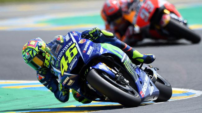 Valentino Rossi pebalab Movistar Yamaha.