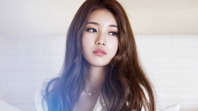 Bae Suzy. (Allkpop)