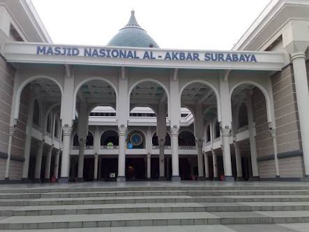 Masjid Agung Surabaya