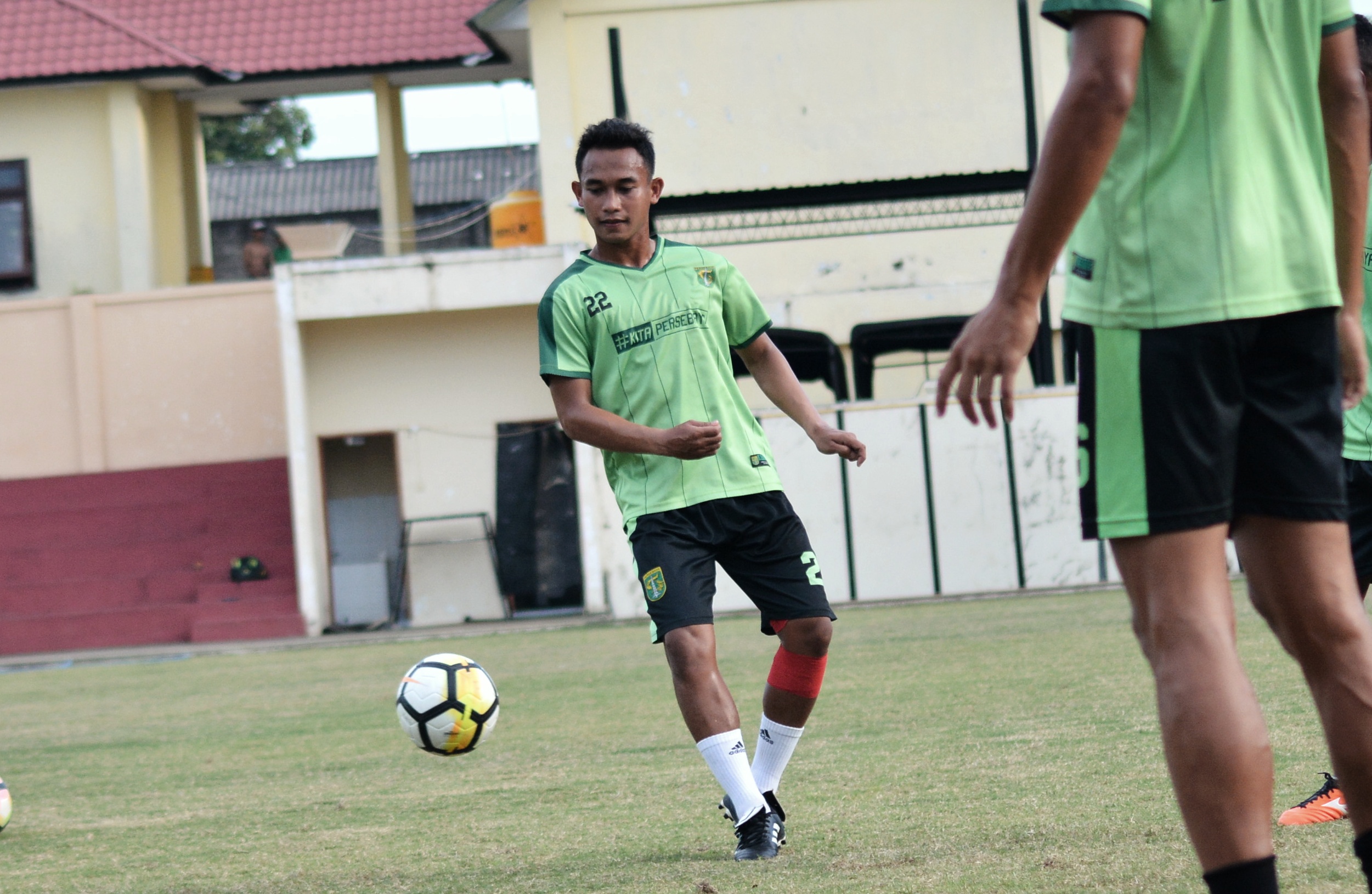 Pemain Persebaya, Abu 