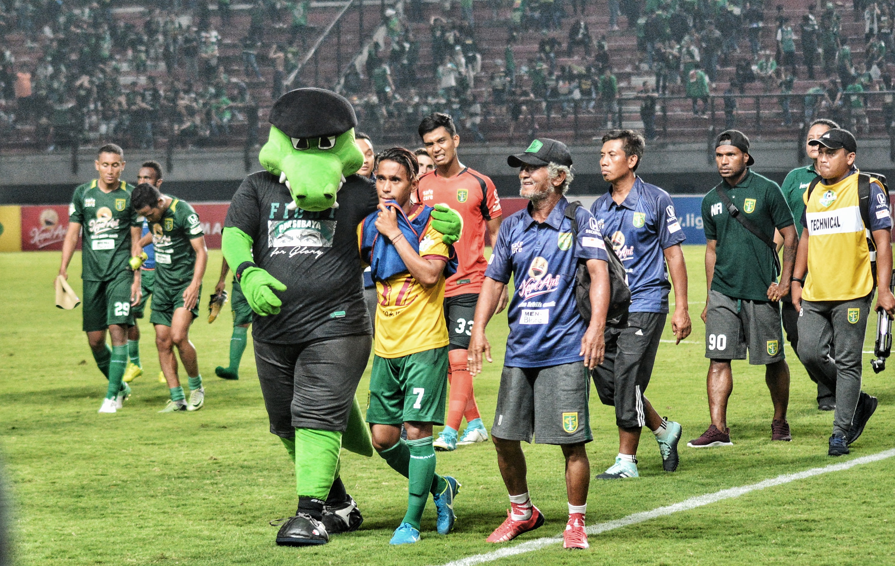 Persebaya raih kekalahan di kandang Mitra Kukar, pada Minggu 29 April 2018. (foto: ngopibareng)