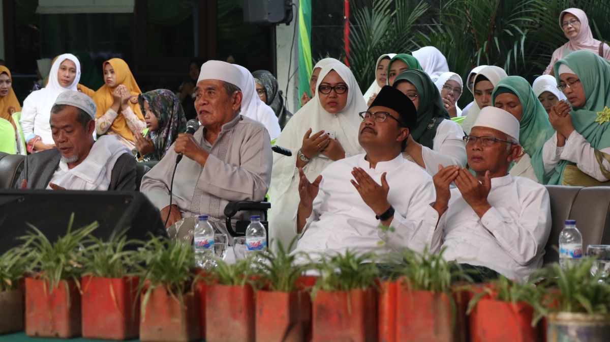 Calon Gubernur Jawa Timur nomor urut dua, Saifullah Yusuf (Gus Ipul) menghadiri deklarasi pemenangan di Kota Kediri, Senin, 30 April 2018.