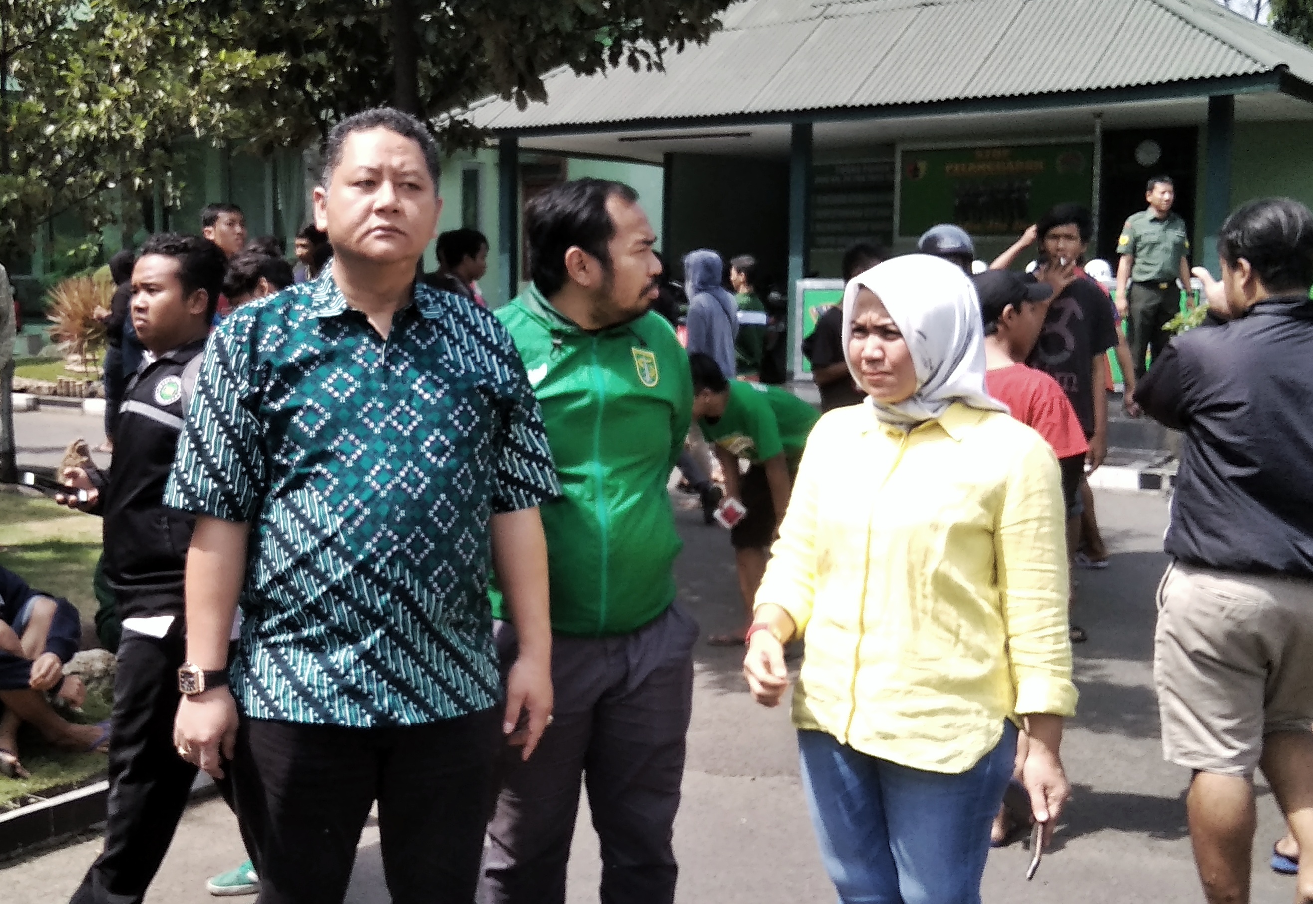 Wakil Wali Kota Surabaya, Wisnu Sakti Buana menjelaskan soal bocornya soal UNBK di Surabaya. (foto: hrs/ngopibareng)