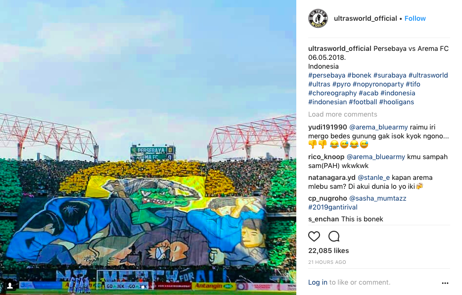 Tangkapan Layar akun @ultrasworld_official yang menyorot aksi koreografi Bonek kala laga Persebaya vs Arema FC