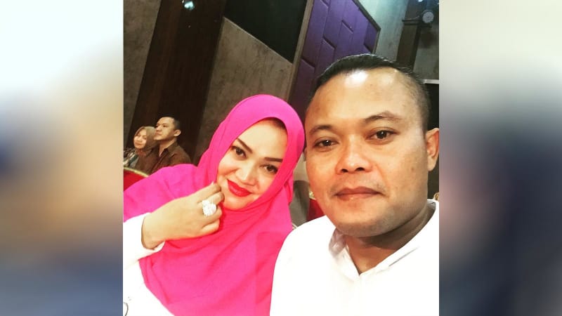 Pasangan Sule dan Lina. foto: instagram/ferdinan_sule.