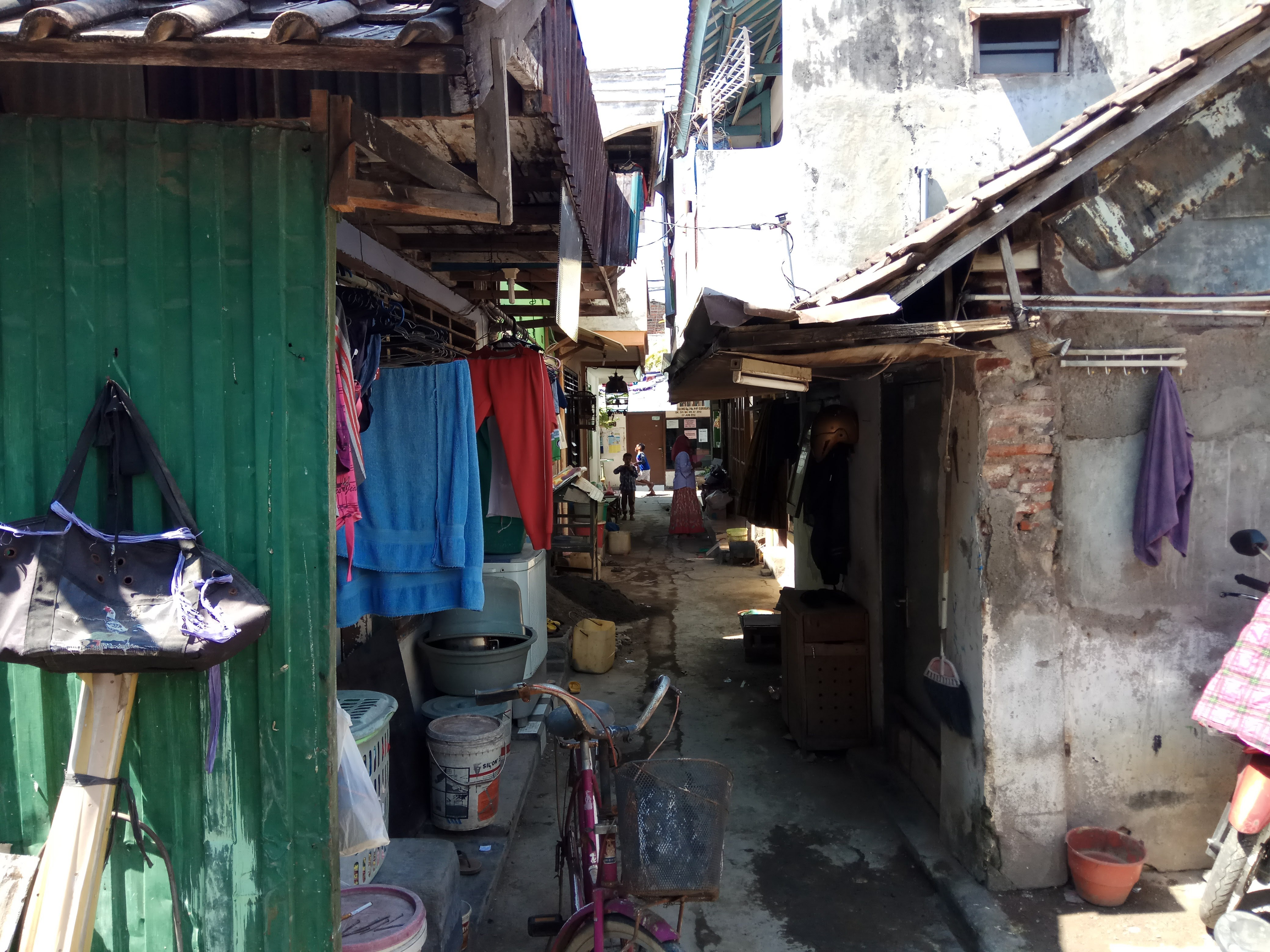 Perkampungan kumuh di kawasan Pandegiling Surabaya. (Foto: Dokumentasi)