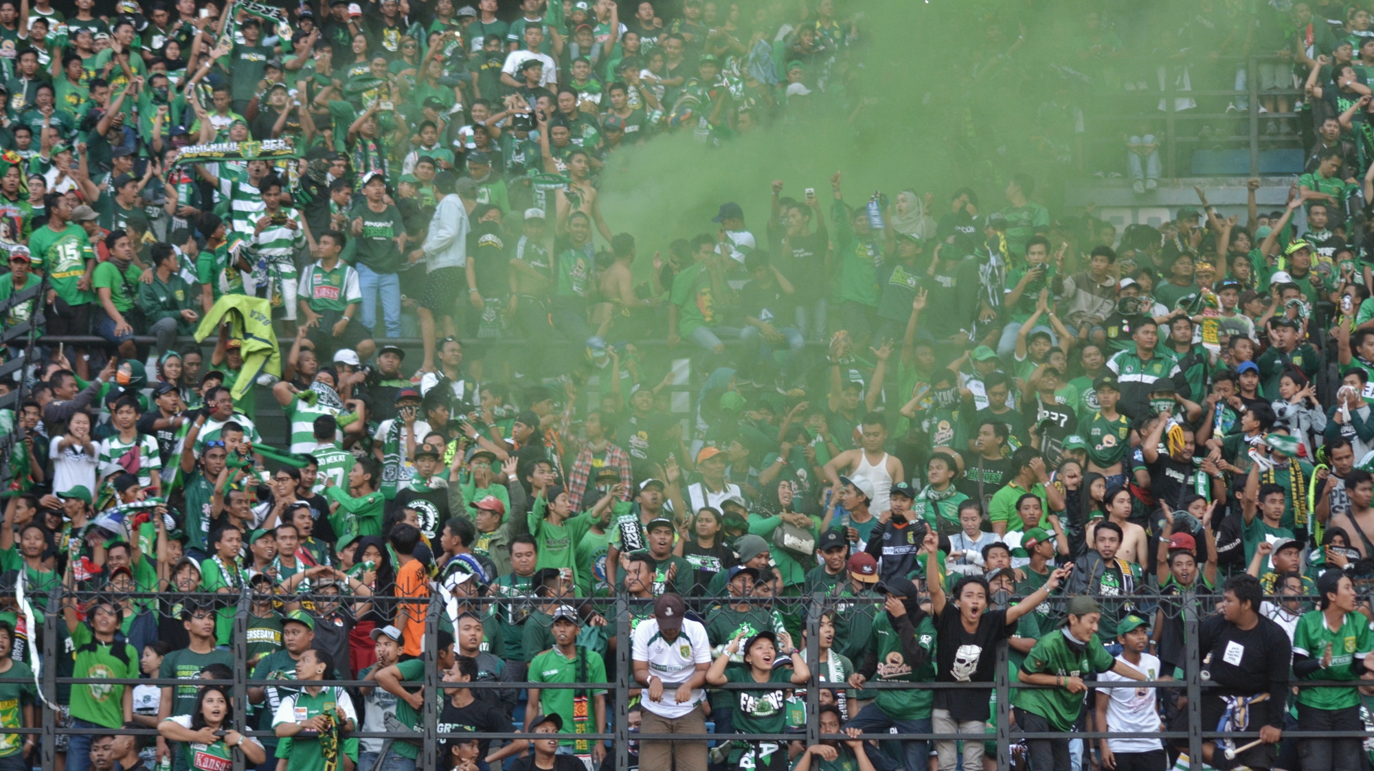 Bonek Mania, Suporter Persebaya. (foto: hrs/ngopibareng)