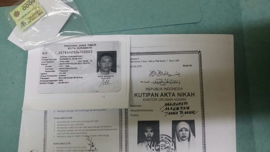 Catatan identitas pelaku yang tewas dalam aksi meledakkan bom bunuh diri