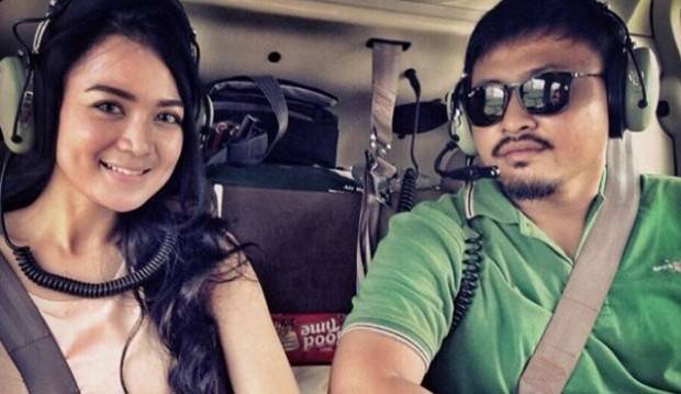 Wika Salim dengan mantan suaminya, Candra Permana.