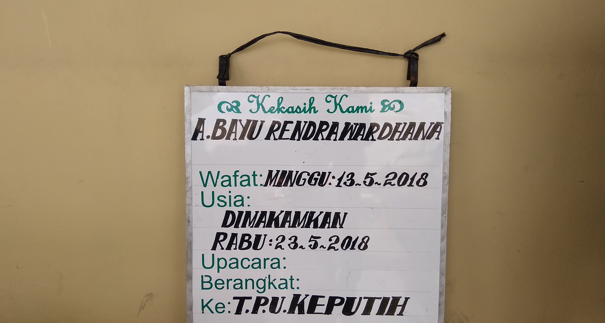 Korban ledakan bom di gereja Santa Maria tak Bercela. 