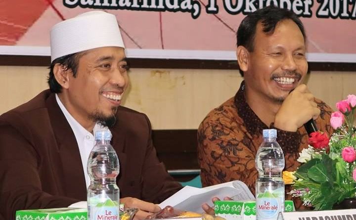 DAKWAH: KH Dr Kharisuddin Aqil (kiri) dalam suatu forum ilmiah. (foto: ist)