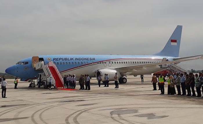 Pesawat Kepresidenan Indonesia-1 usai mendarat di bandara Kertajati, Majalengka, Jawa Barat, hari Kamis pagi 24 Mei  2018. (foto: dok.liputan6)