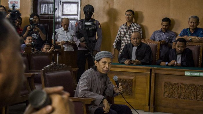 Aman Abdurrahman saat sidang pembacaan tuntutan minggu kemarin. (Foto: Istimewa)