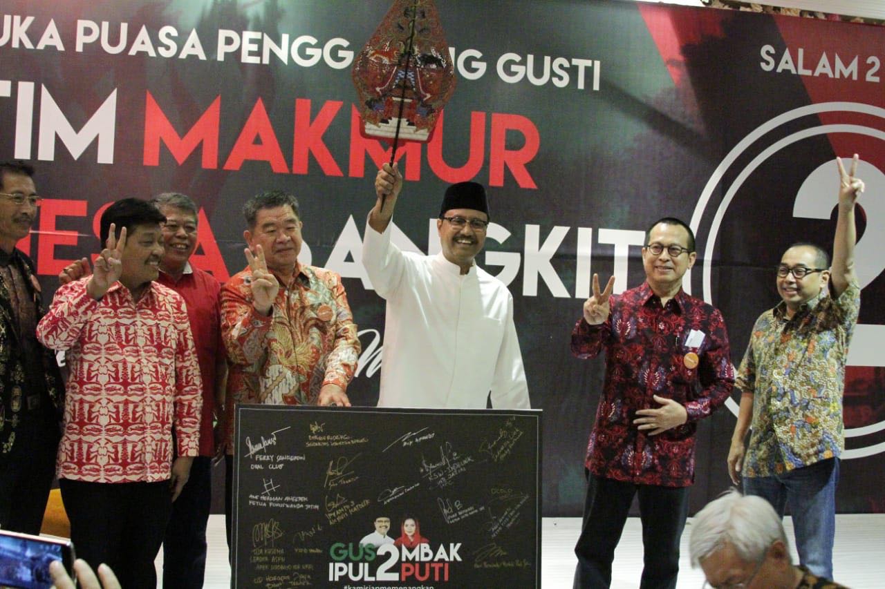 Gus Ipul menemui ribuan relawan Jokowi (penggalang) se-Jawa Timur, Kamis, 25 Mei 2018. (foto: frd/ngopibareng.id) 