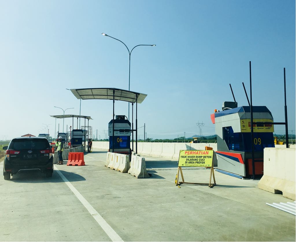 Jalan Tol seksi 3 dan 4  Pejagan-Pemalang sepanjang 37,3 km dari Brebes Timur hingga Pemalang. (Foto: Dok. PUPR) 