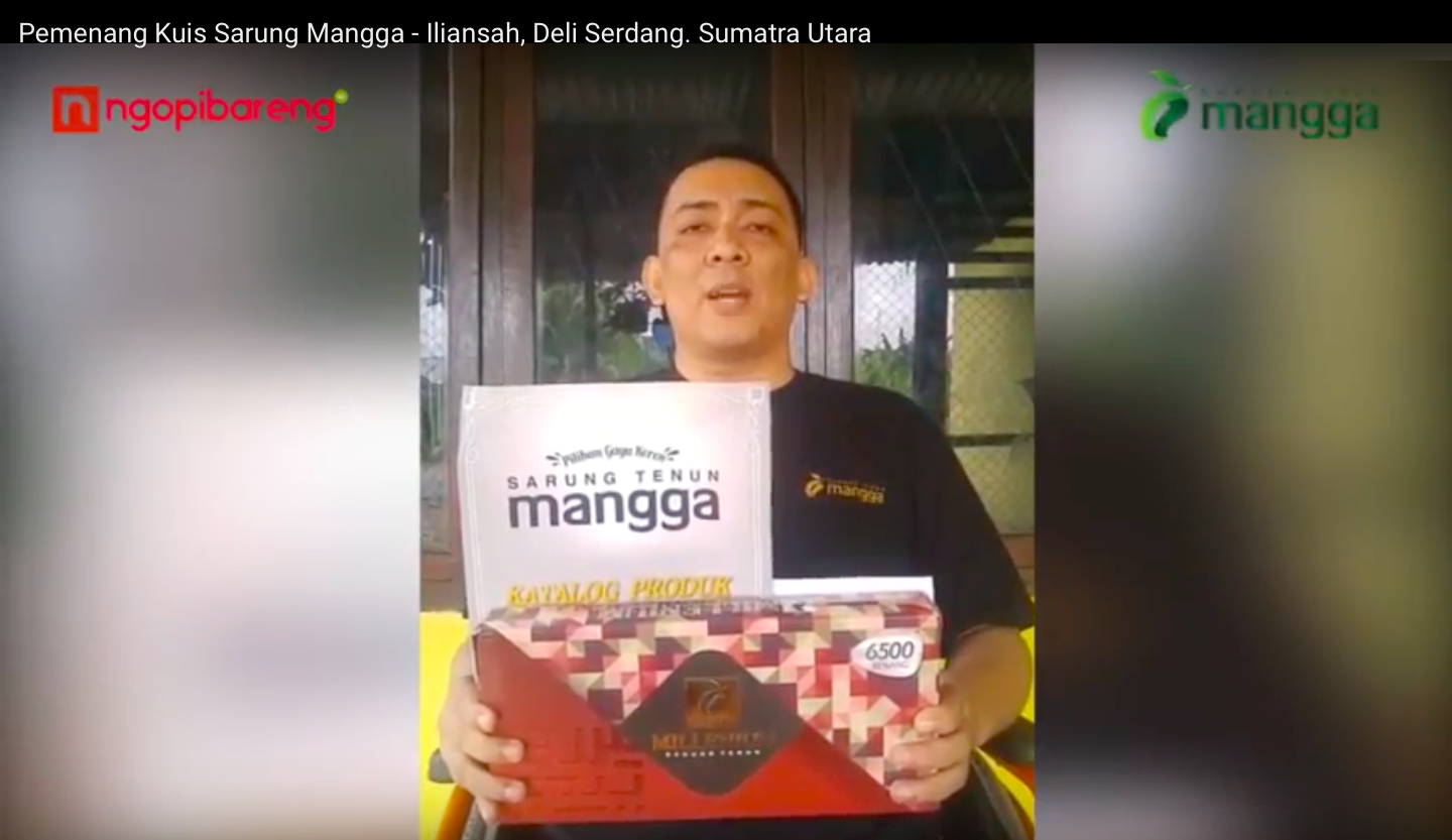 Salah satu pemenang kuis periode pertama dari Sarung Mangga Bagi-bagi Rejeki Sambut Ramadhan.