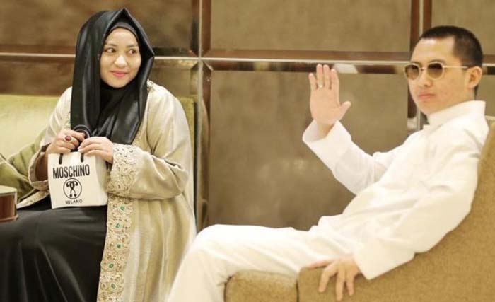 Bos First Travel pasangan Andika Surachman dan istrinya Anniesa Hasibuan, ketika masih berjaya.  (foto: dok.antara)