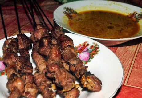 Ini dia sate klathak jogja yang mak nyus itu. foto:kreasimakan