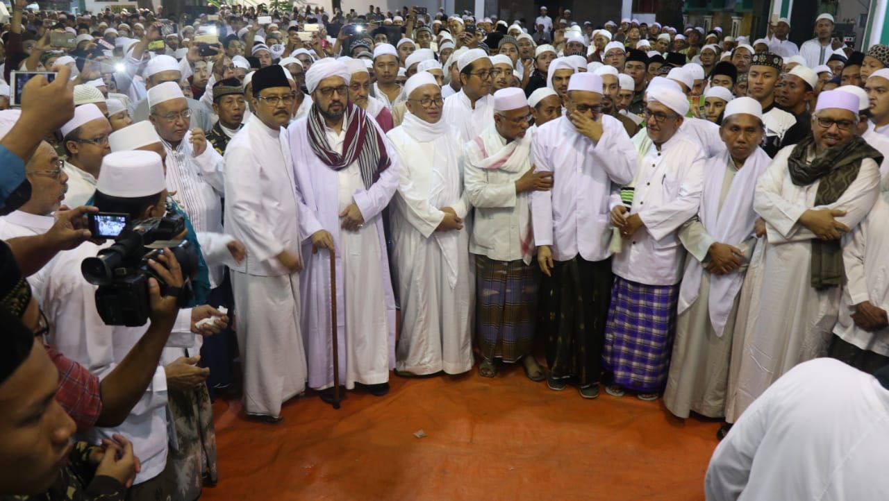 Gus Ipul saat hadir di Pondok Pesantren Salafiyah dan Bayt Al Hikmah Pasuruan