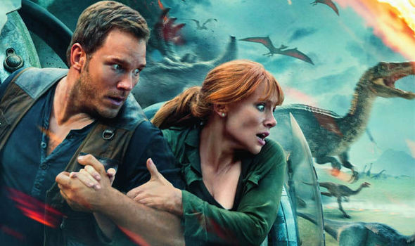 Owen Grady (Chris Pratt) dan Claire Dearing (Bryce Dallas Howard).