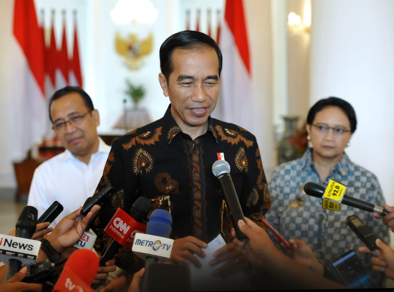 KETERANGAN: Presiden Joko Widodo ketika memberikan keterangan pers di Bogor, Selasa (12/6/2018). (foto:setneg for ngopibareng.id)