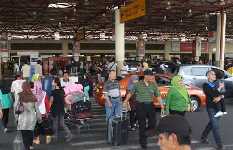 Bandara Internasional Juanda.