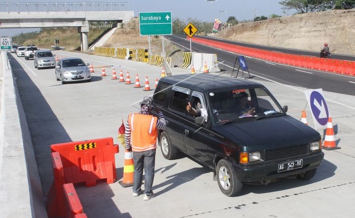 Ilustrasi foto tol Wilangan-Ngawi. (foto: Antara)