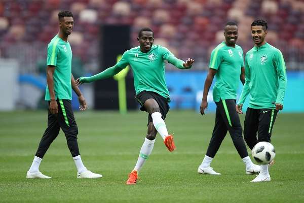 Pemain Timnas Arab Saudi dalam sesi latihan di Rusia