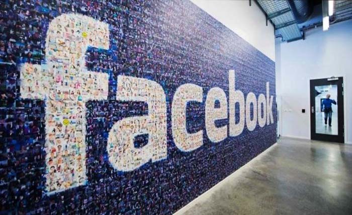 Kantor  Facebook komersial. (foto: dok. afp)