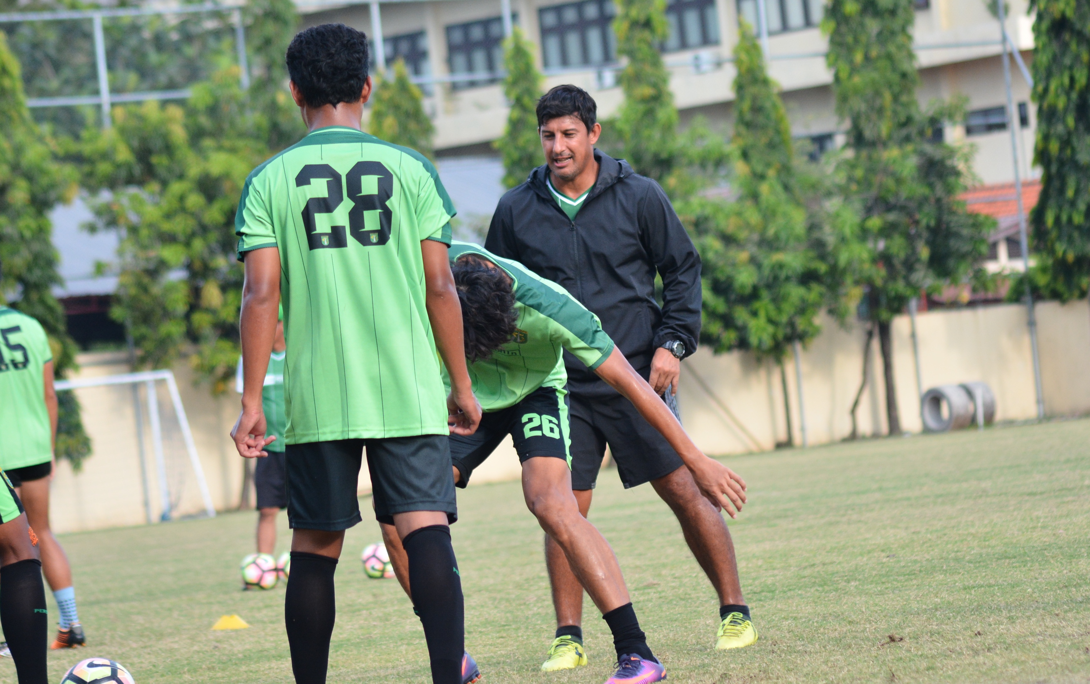 Pelatih Persebaya, Angel Alfredo Vera. (foto: hrs/ngopibareng)