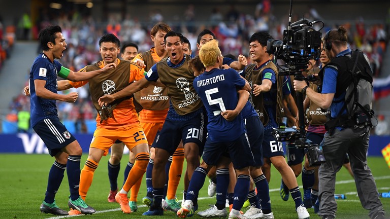 Pemain Jepang merayakan gol penyeimbang saat lawan Senegal. foto:fifa