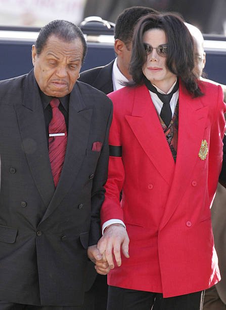 Kenangan Joe Jackson dengan putranya, Michael Jackson.