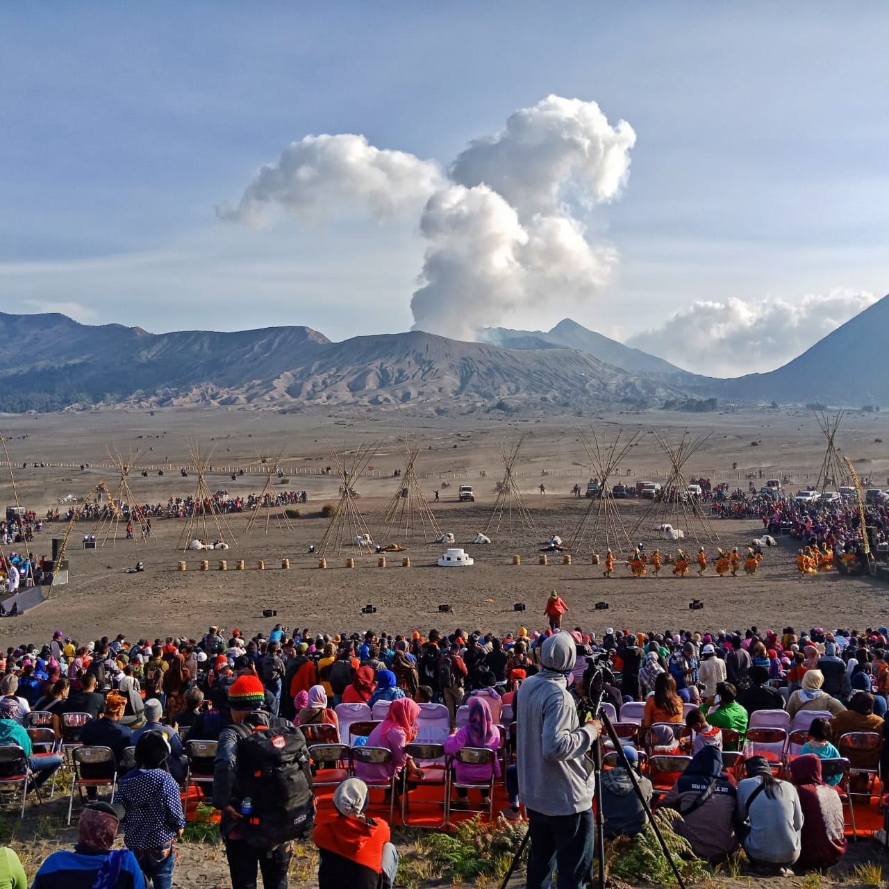 Bromo dengan segala eksotikanya. foto:kemenpar