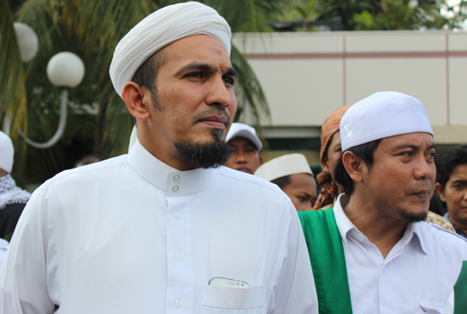 IMBAUAN: Ketua Umum FPI, Shobri Lubis. (foto: w.a fpi) 