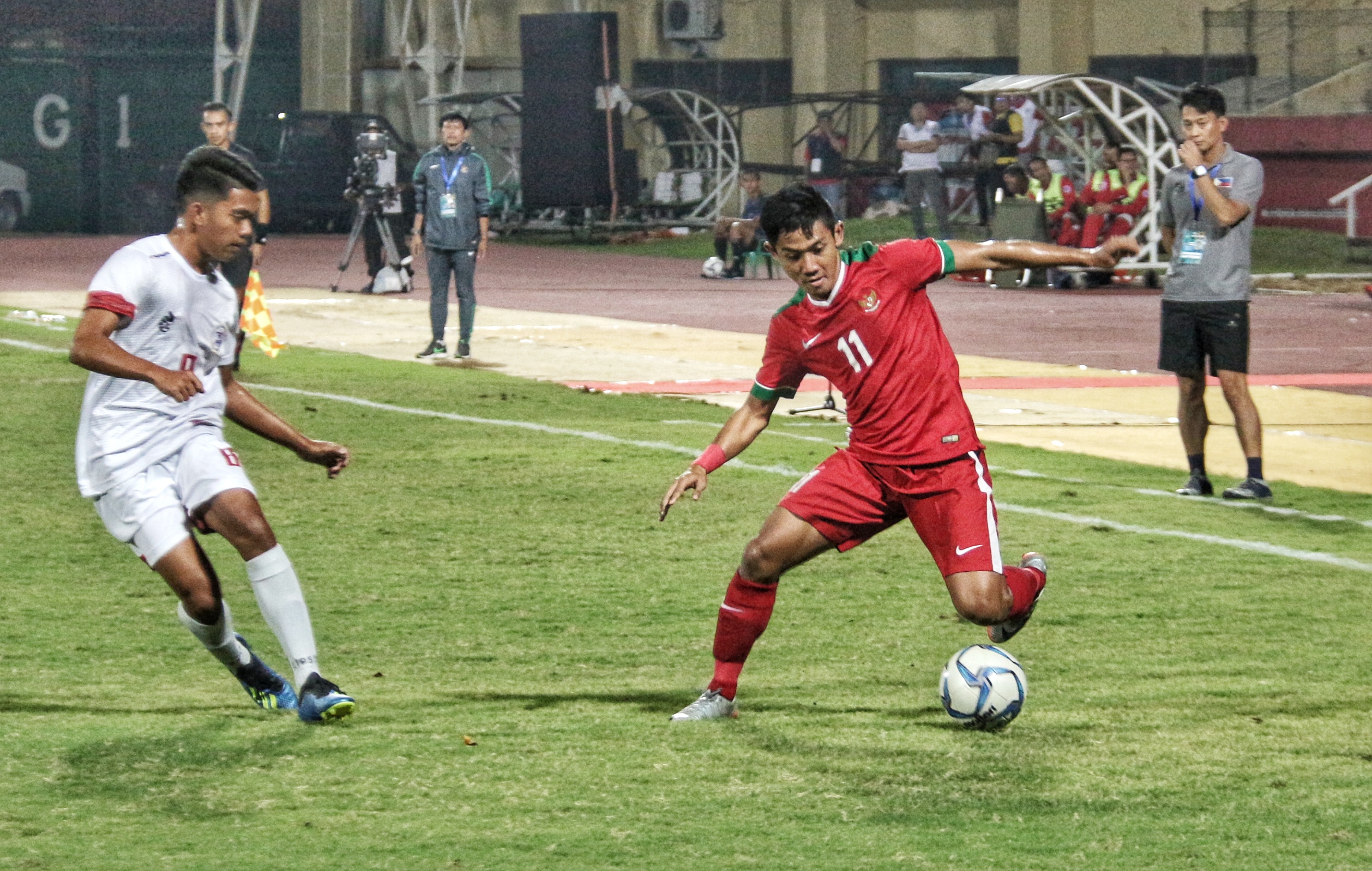 Pemain Timnas Indonesia U-19, Firza Andika saat menghadapi pemain Philippina, Kamis 5 Juli 2018. (foto: hrs/ngopibareng)