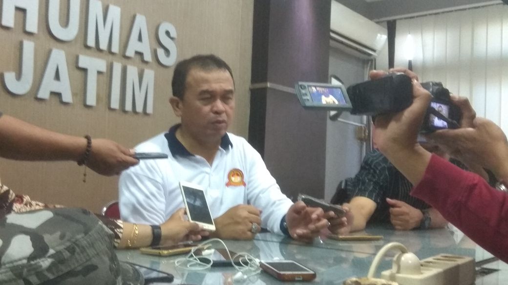 Kabid Humas Polda Jatim, Kombes pol Frans Barung Mangera. (foto: ngopibareng)