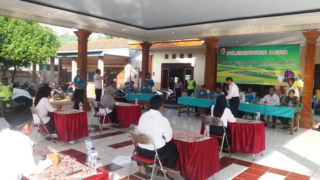 Suasana Seleks Perangkat Desa Kejagan Kecamatan Trowulan Kabupaten Mojokerto