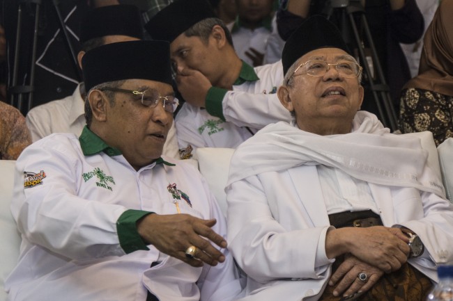 BERSAMA: KH Ma'ruf Amin (kanan) bersama KH Said Aqil Siroj (kiri), representasi Islam moderat. (foto: ngopibareng.id)