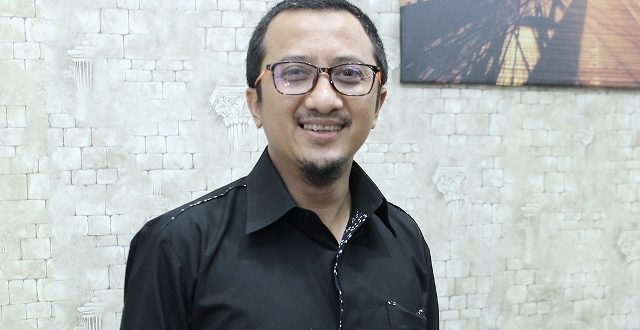 Ustad Yusuf Mansur.